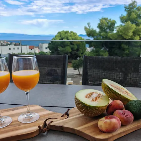 Mare Vista Rooftop Penthouse Sea View & Private Jacuzzi * Trogir