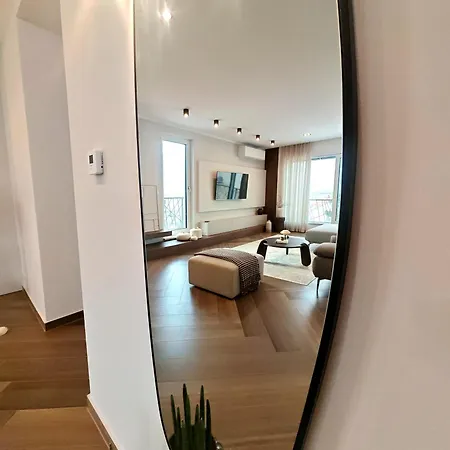 Mare Vista Rooftop Penthouse Sea View & Private Jacuzzi