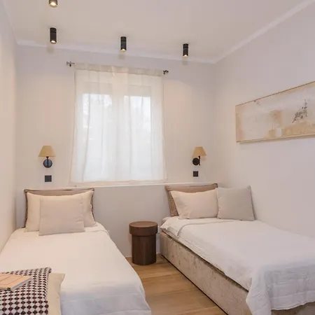 Apartment Mare Vista Rooftop Penthouse Sea View & Private Jacuzzi